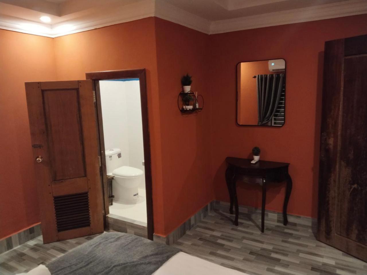 Teejays Bed And Breakfast กำปอต ภายนอก รูปภาพ